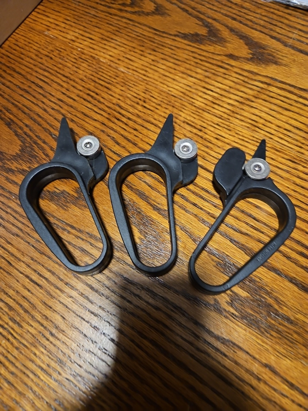 Vintage Cutting Edge Rolling Scissors Gift Wrap, Wallpaper, Lot Of 3 - H4