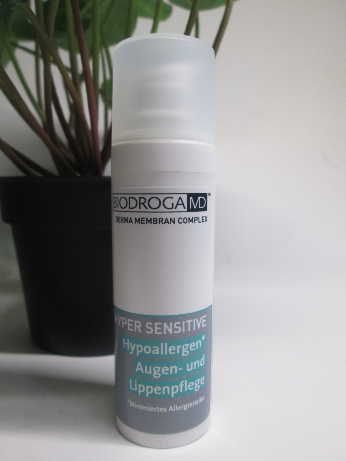 BIODROGA MD HYPER sensitive eye and lip 30g/1.1 oz NEW