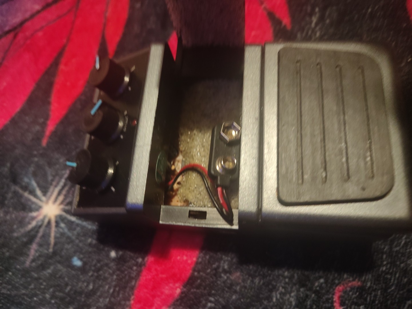 Dinosaur Distortion DDT-1 Guitar Effect Pedal
