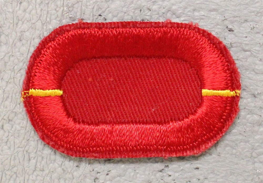 Army Airborne Oval Patch: 1/320th Field Artillery - cut edge, thin bar
