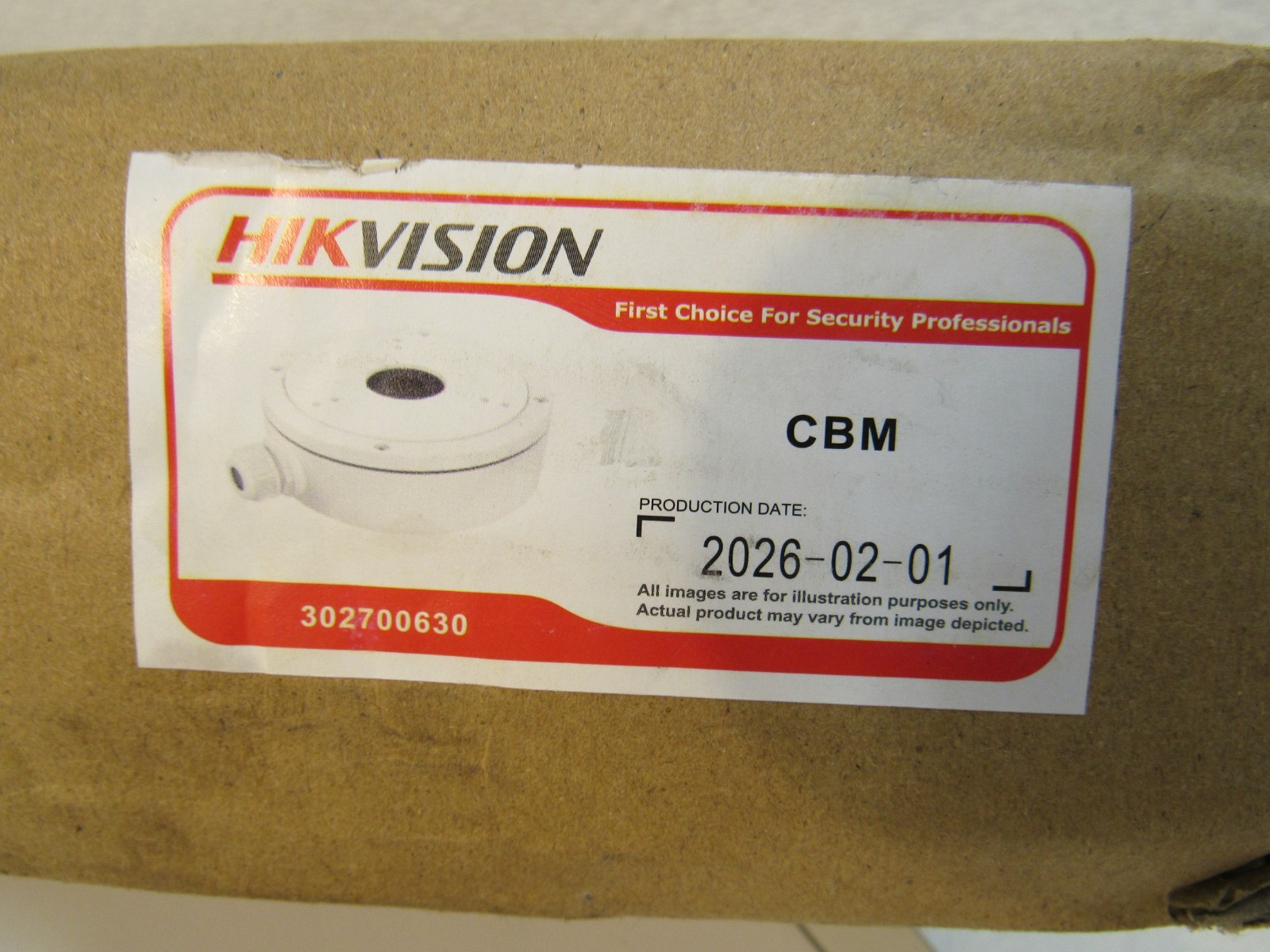 HikVision Conduit Base Bracket For Camera CCTV Medium CBM 302700630