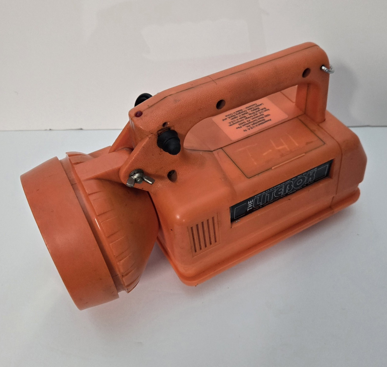 Streamlight LiteBox Rechargeable Spotlight  Halogen 6V (used/surplus)