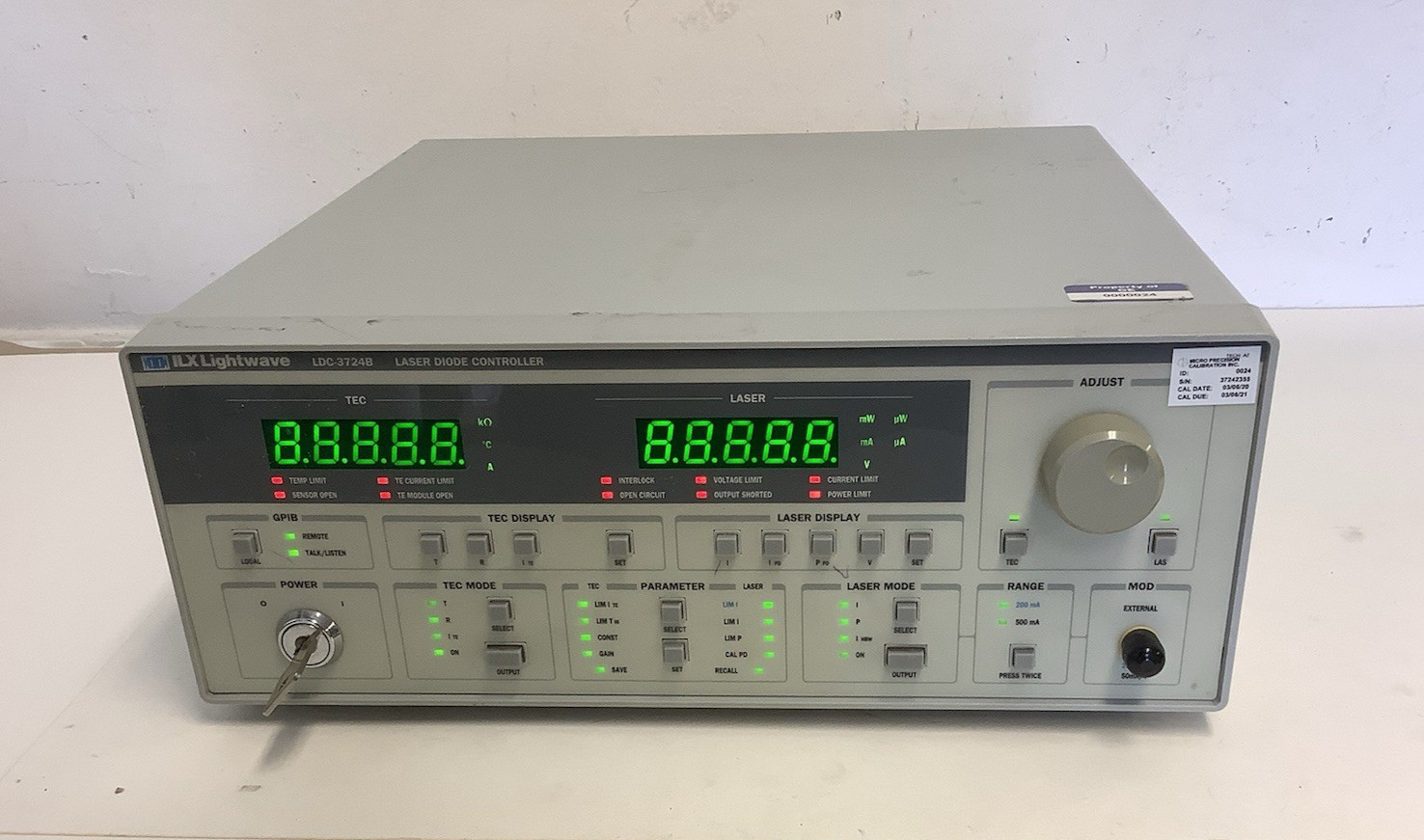 ILX Lightwave LDC-3724B Medical Laboratory Laser Diode Controller with Key