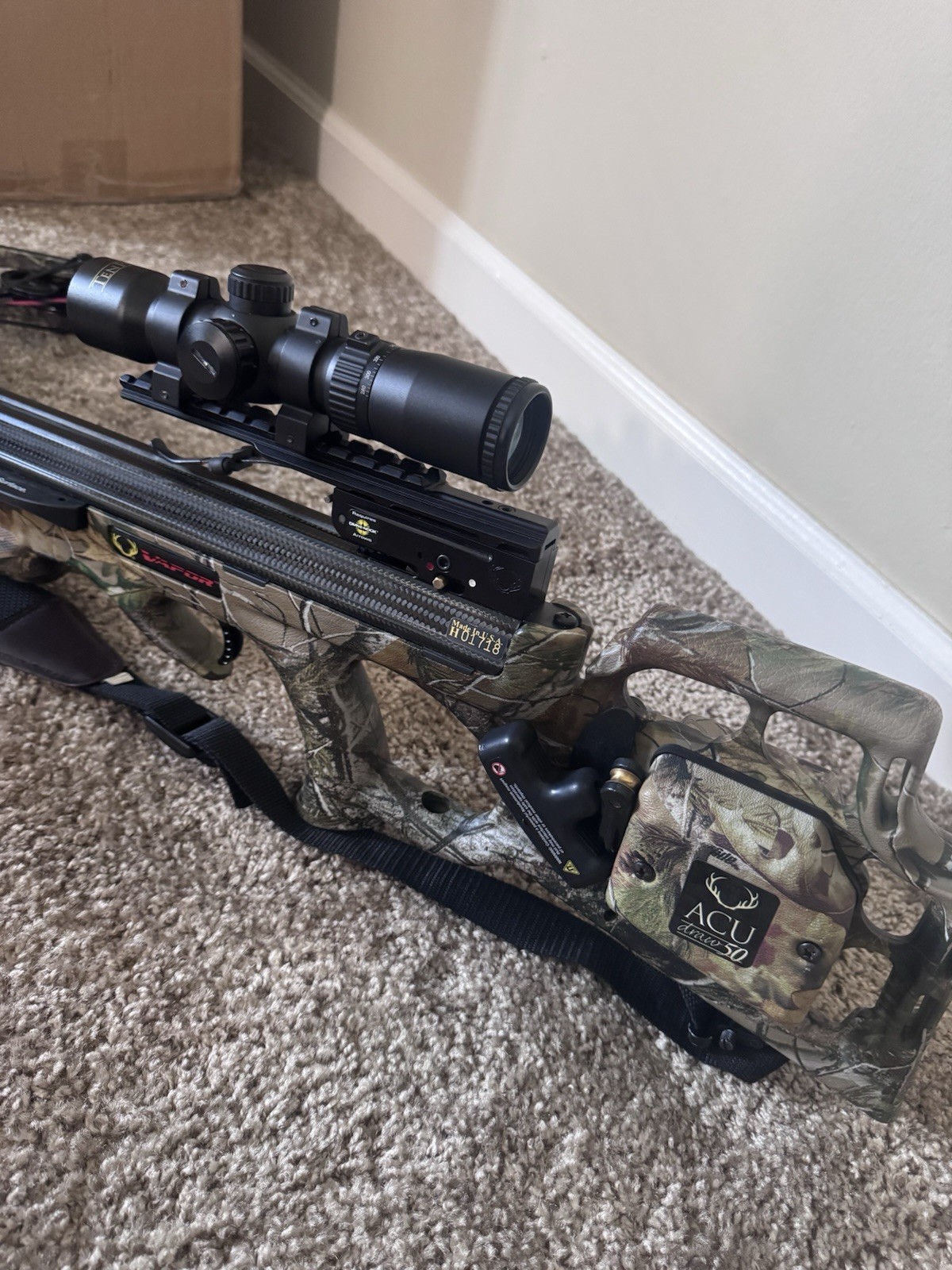 TenPoint Vapor Crossbow with Soft Case and Accessories