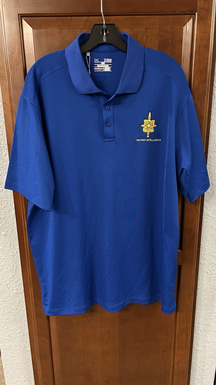Military Intelligence Embroidered Gold Crest XL Polo Shirt Under Armour Blue