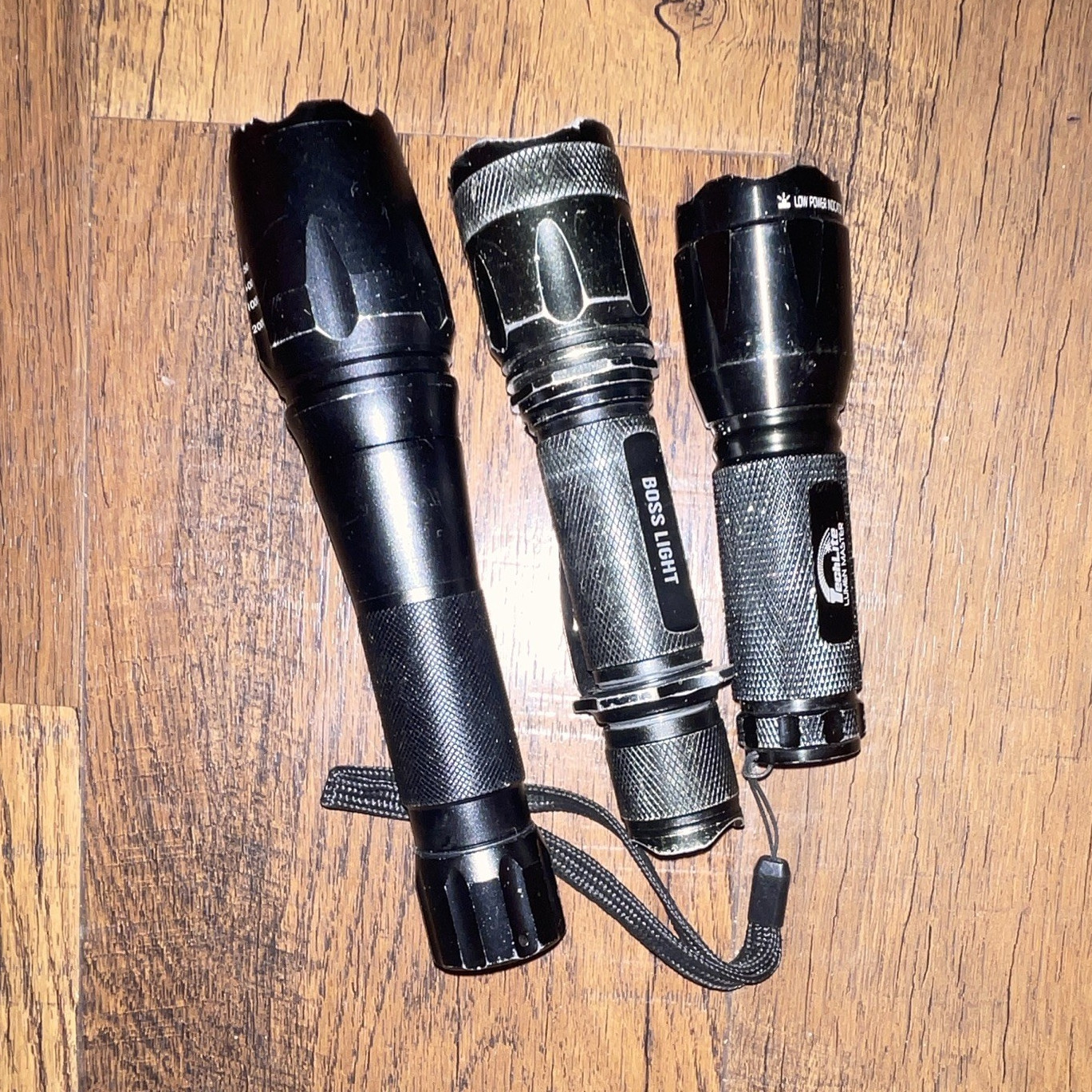 Lot of 3 Black LED Metal Portable Cordless Battery Flashlights 3V