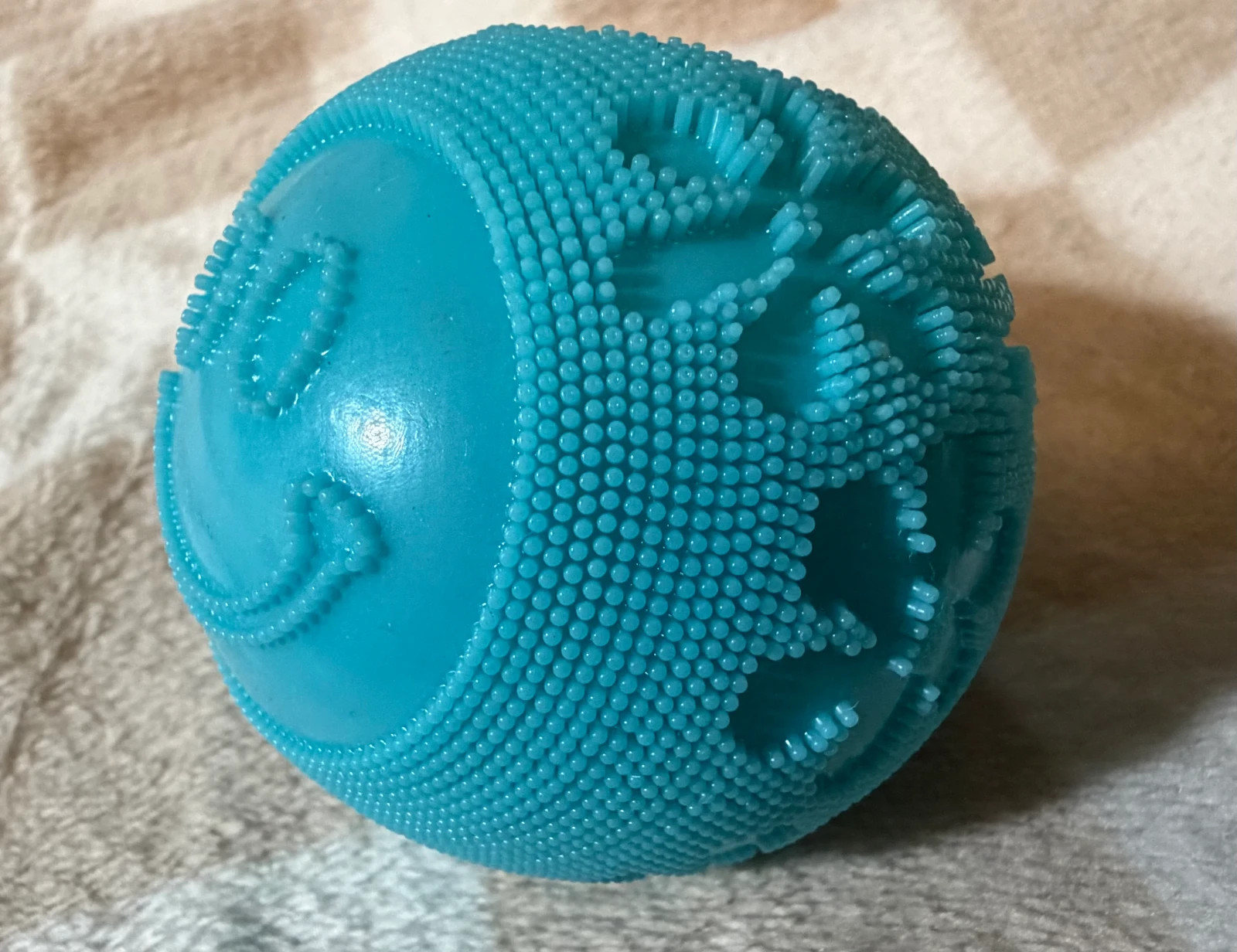 NeeDoh Fuzz Ball Power Flower - Brand New - Blue