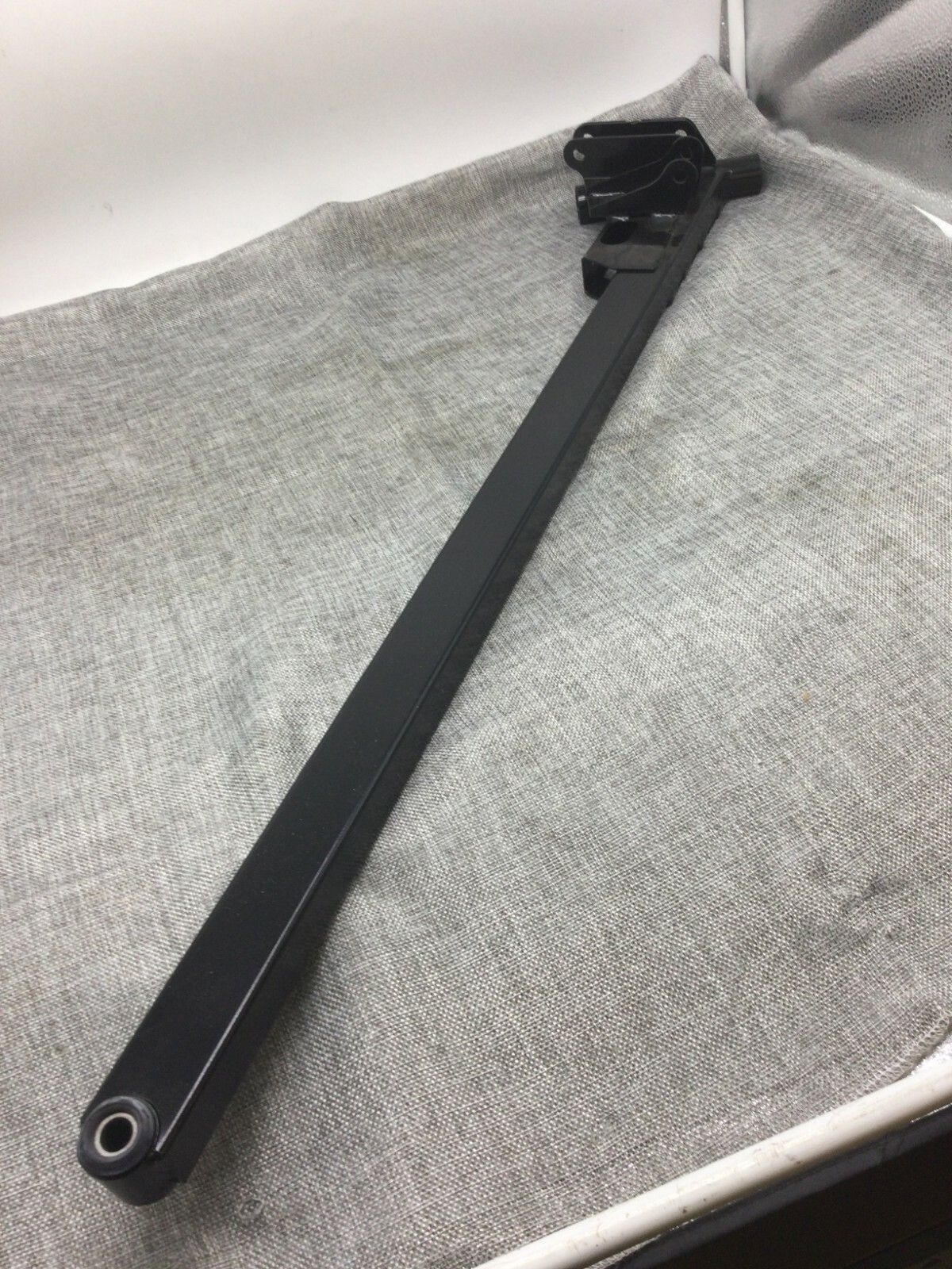 Polaris SKS RMK Euro Trail Super Sport 440 500 1996 LH OEM Trailing Arm 1822337