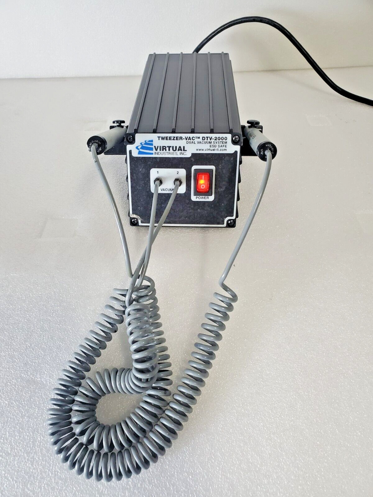 VIRTUAL INDUSTRIES DTV-2000 ESD SAFE  DUAL TWEEZER VACUUM SYSTEM.