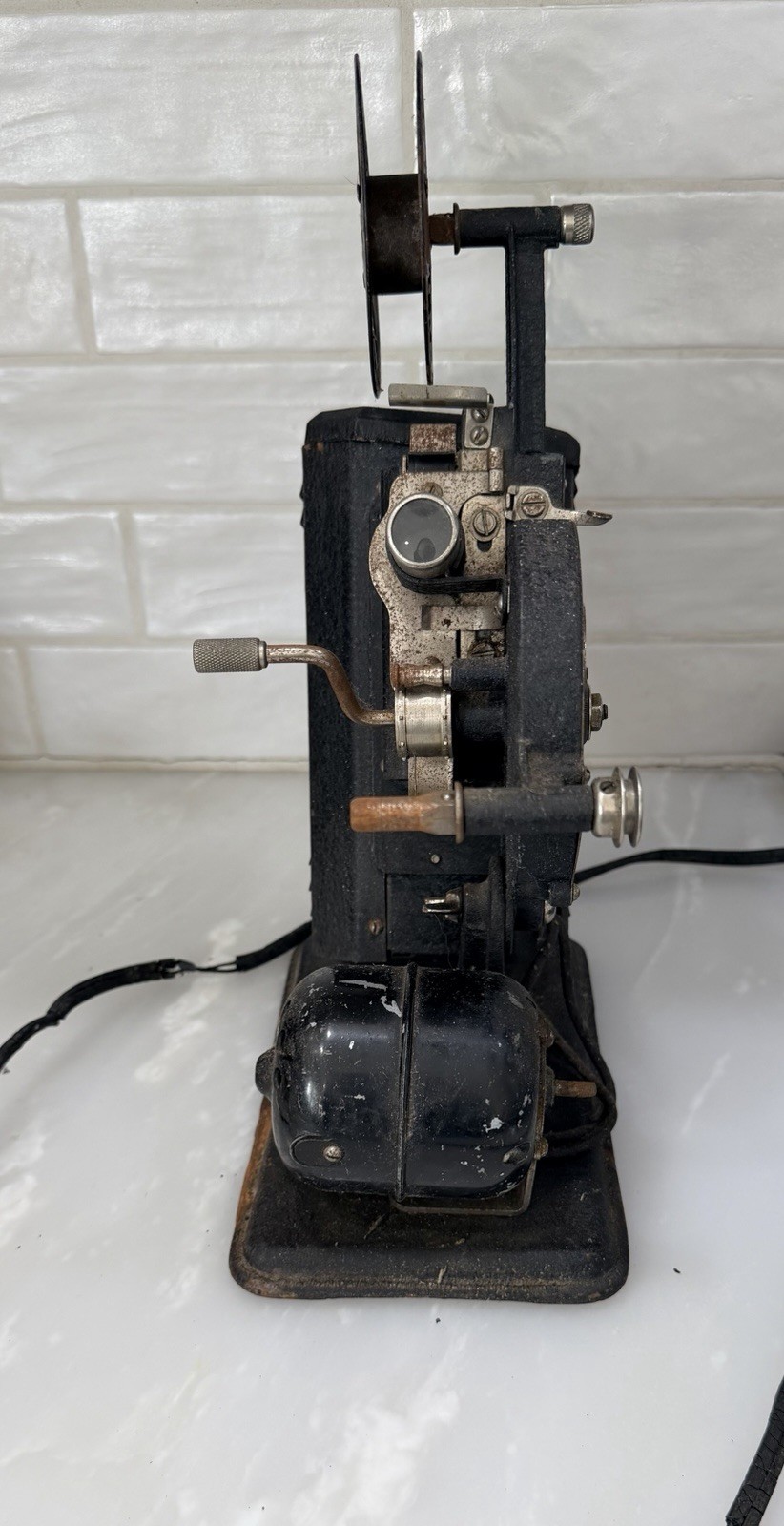 Antique Eastman Kodak Kodascope Eight Model 50 8mm Projector