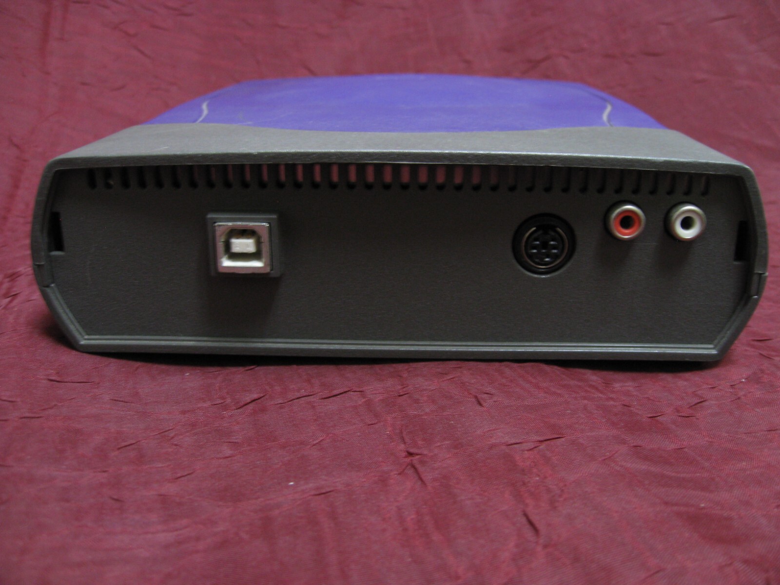 IOMEGA ZIP CD 650 Drive ZIPCDUSB external drive No Cables