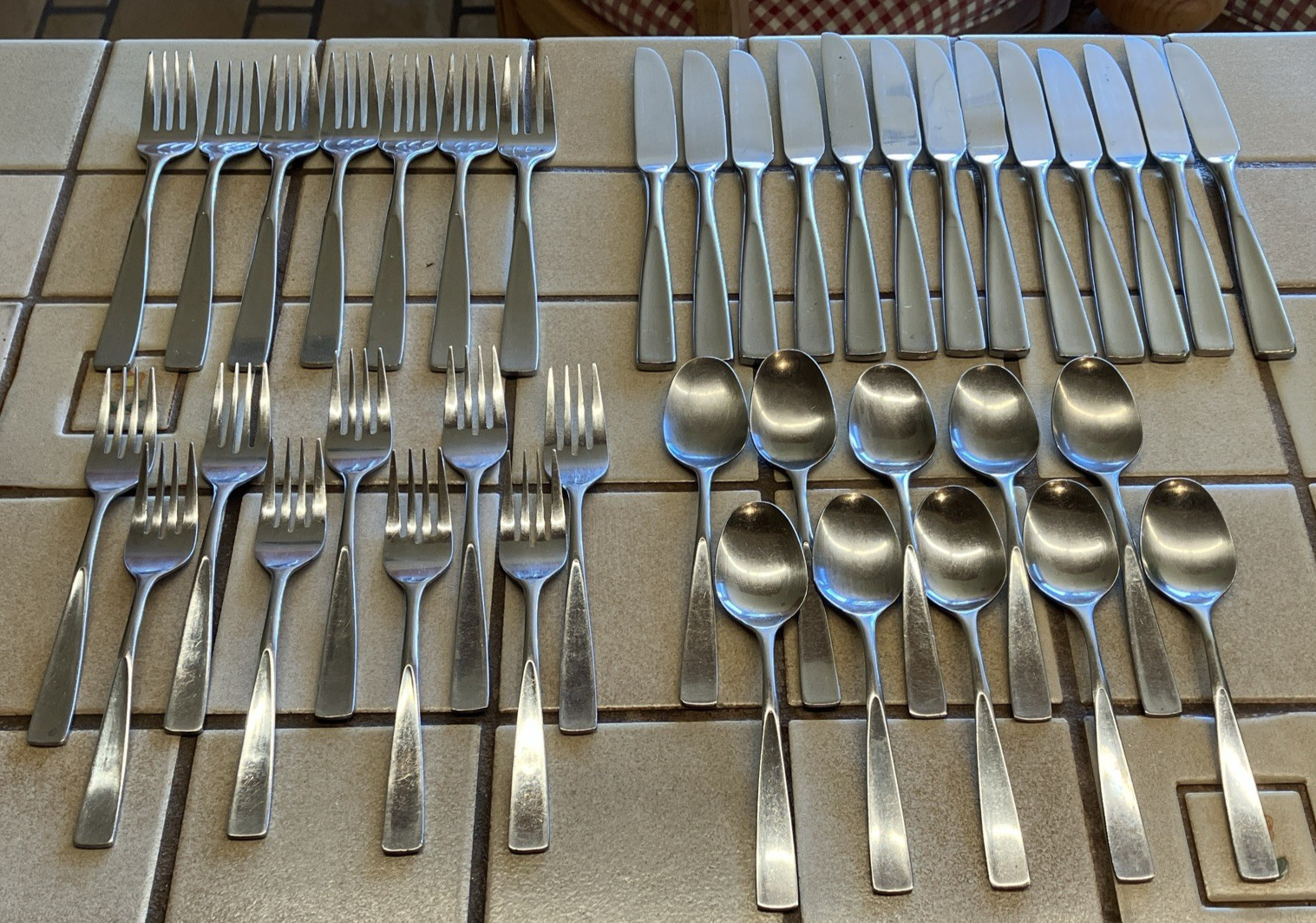 ROGERS ALLISON STAINLESS FLATWARE 39 PIECE SERVICE FOR 7 & EXTRAS
