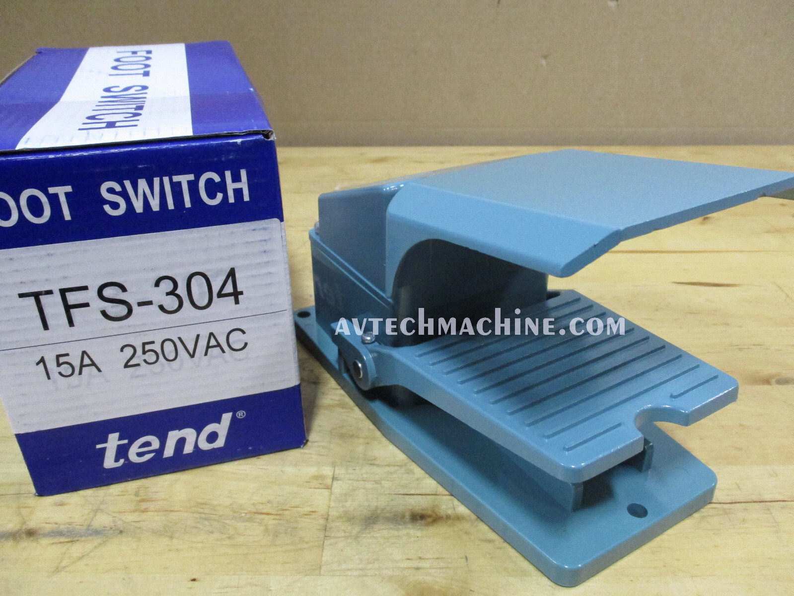 TFS-304 Tend Foot Pedal Switch With 2 Momentary Switch