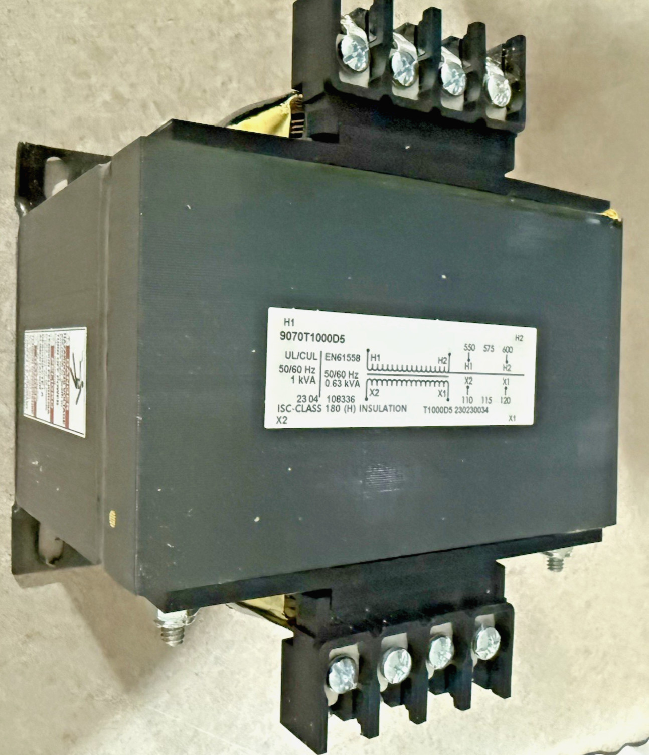 NEW Square D 9070T1000D5 Industrial Control Transformer 1kVA 600V 120V Type T