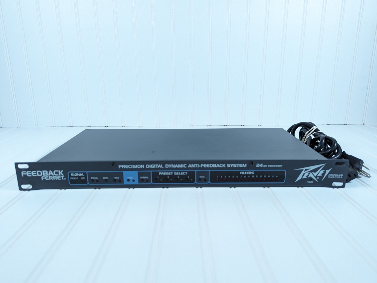 Peavey Feedback Ferret Digital Dynamic Anti-Feedback System Tested Free Shipping
