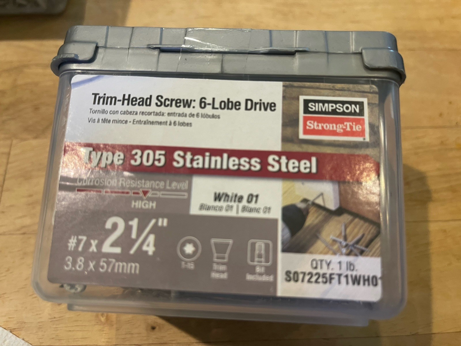 Simpson S07225FT1WH01 Trim-Head Screw, 6-Lobe Drive — #7 x 2-1/4 in. T-15 Type 3