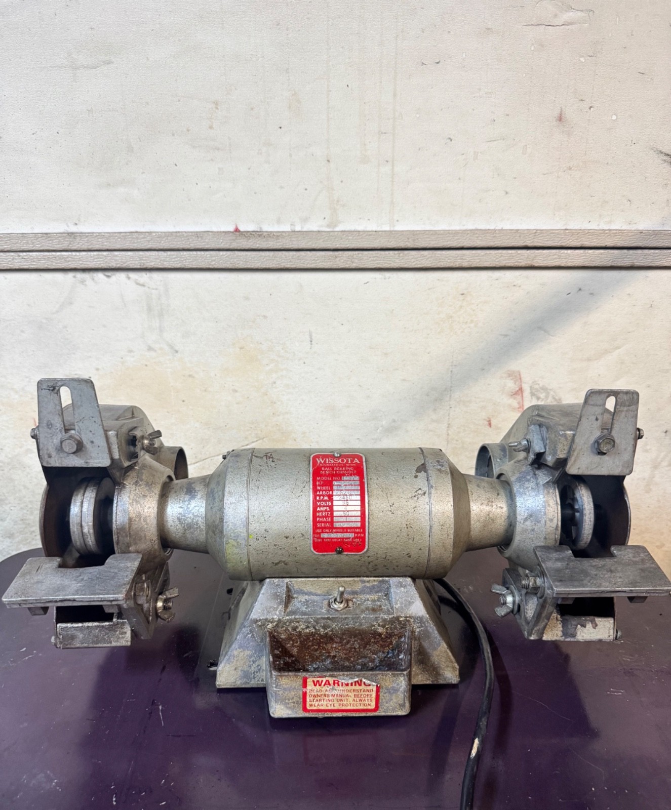 WISSOTA BENCH GRINDER, E-7,7” WHEEL, 1/2HP, 3450 RPM, 115 V,  Read Ad
