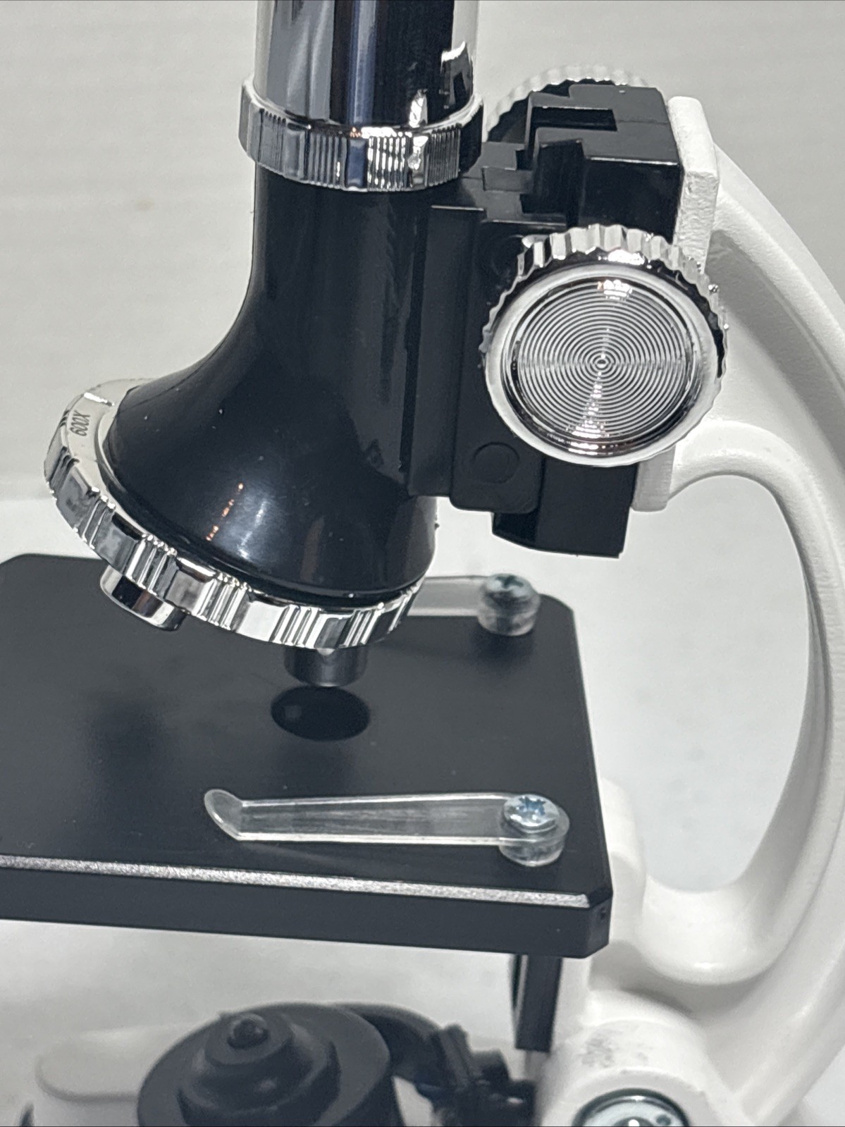IQCrew 52-Piece Microscope Set with Durable Metal Frameworks for Students