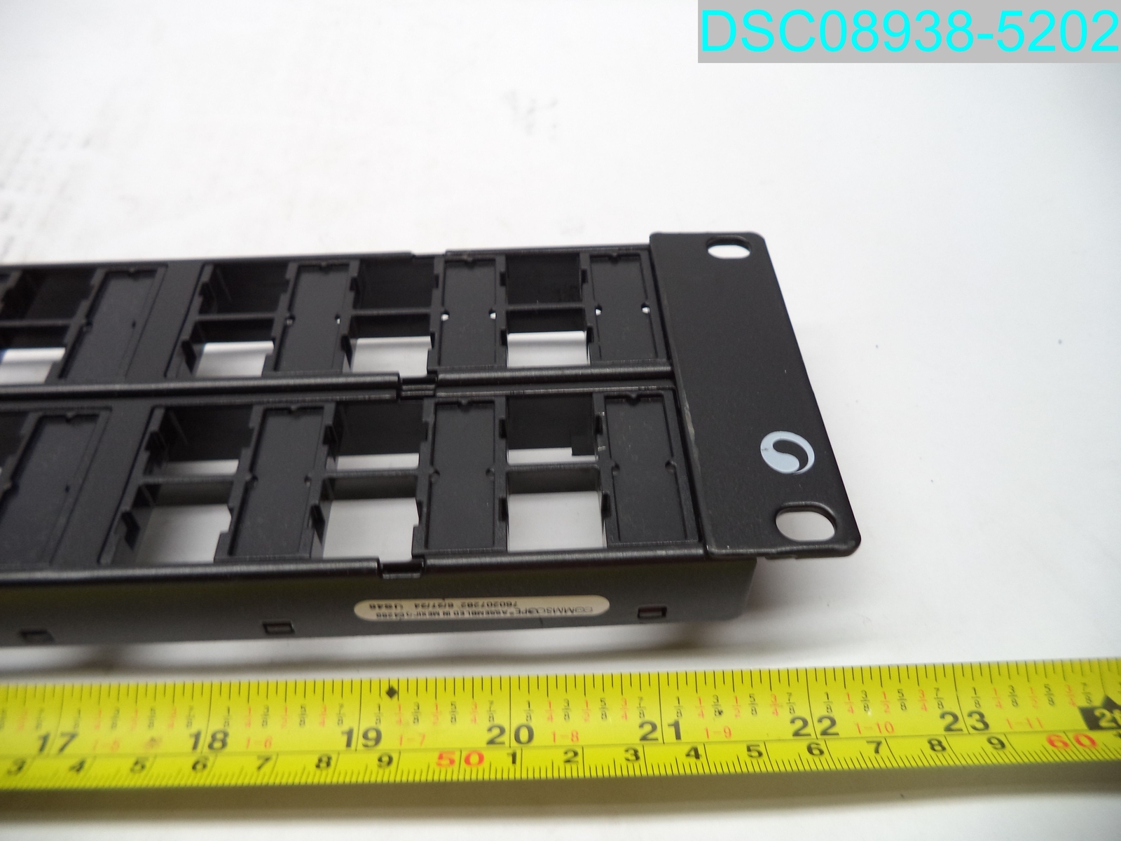 Commscope CPP-UDDM-M-2U-48 760207282 94289 48-Port Black UTP Modular Panel