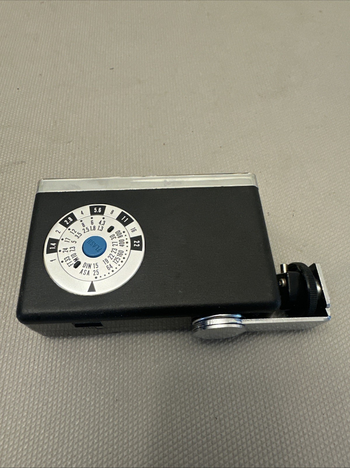 Vivitar 151 Electronic Flash Untested