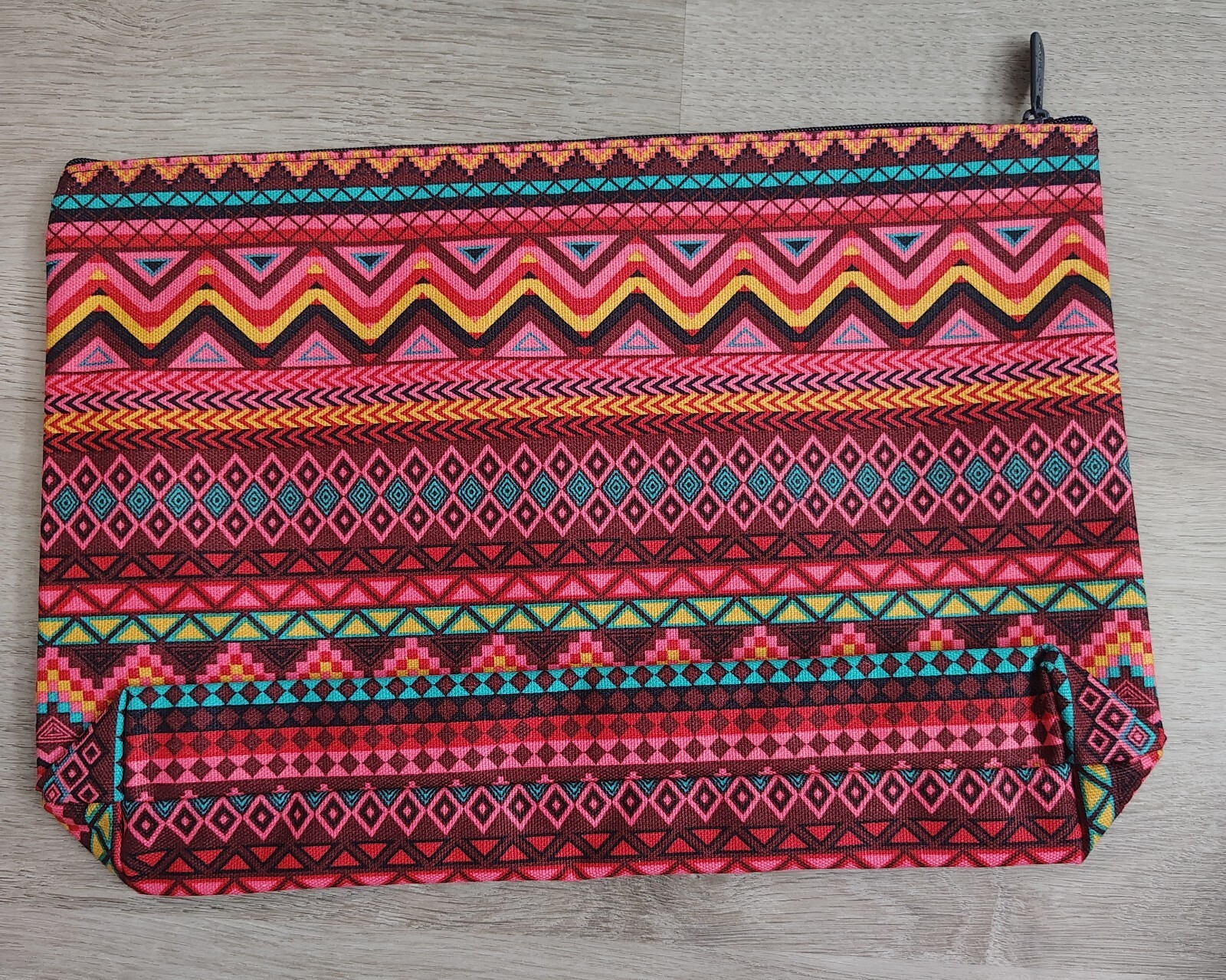 New thirty on zipper pouch