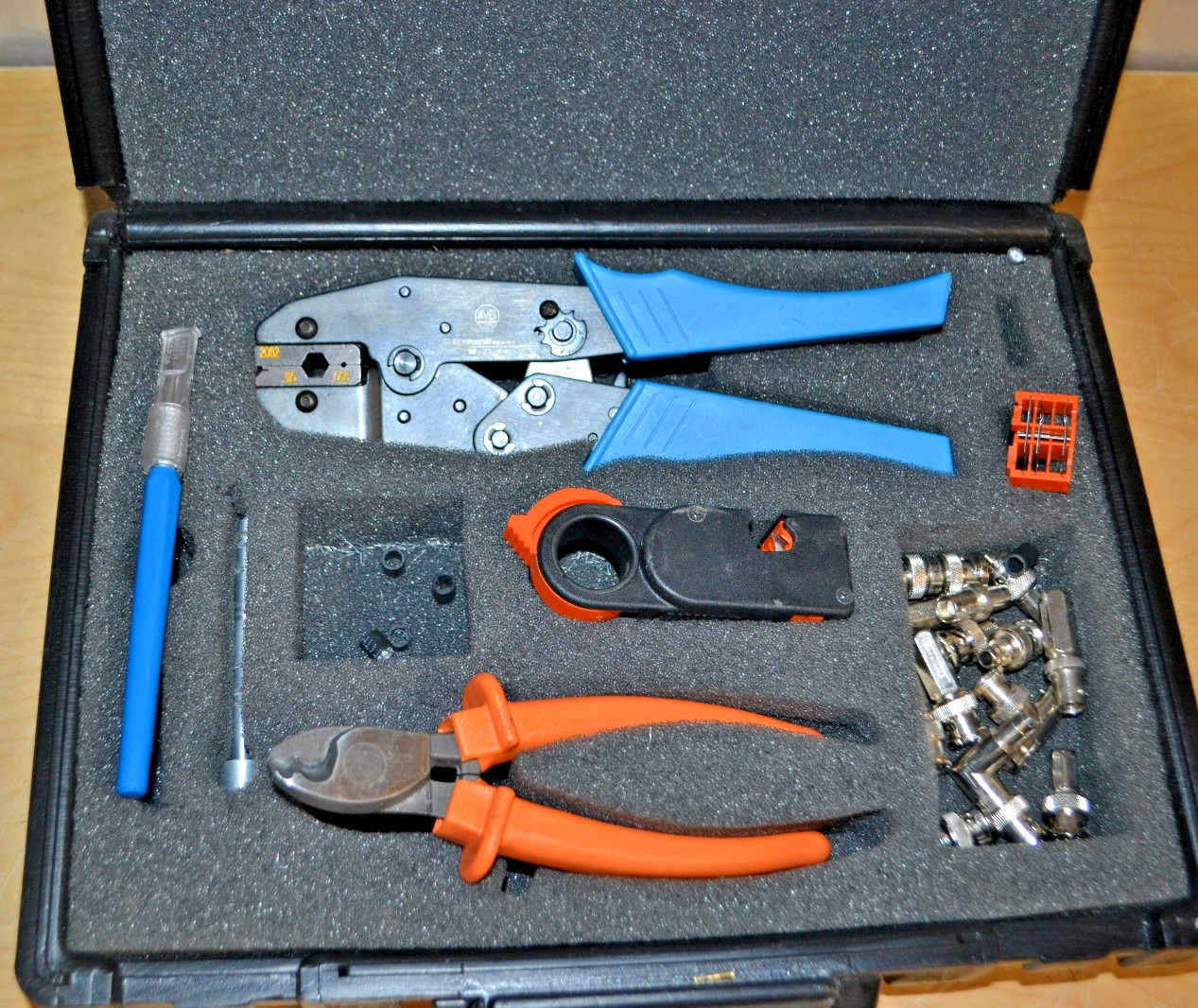 Allen-Bradley Controlnet Coax Tool Kit ~ 1786-CTK-B