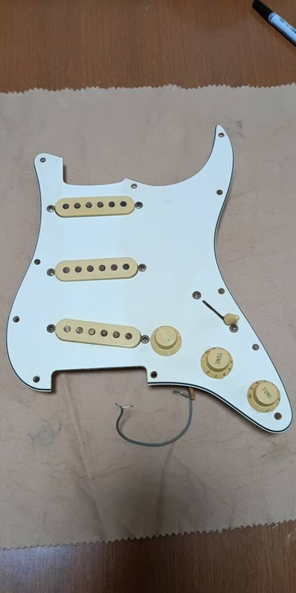 Fender Mexico assembly