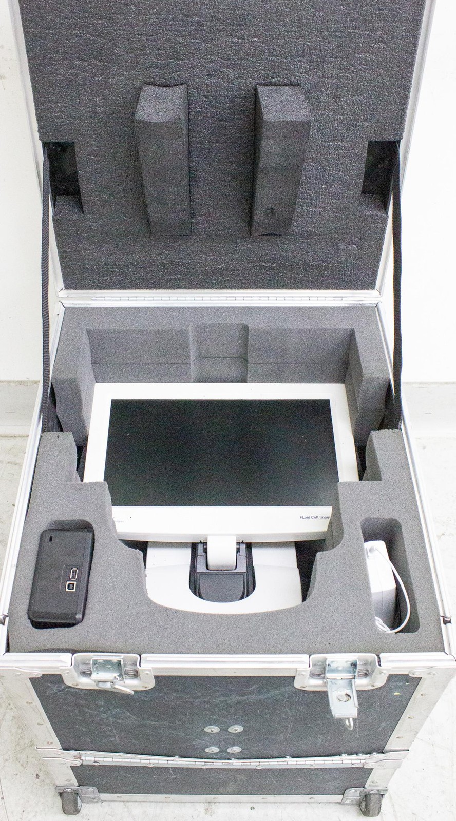 Life Technologies FLoid Cell Imaging Station - Fluorescent Imaging (3375626)