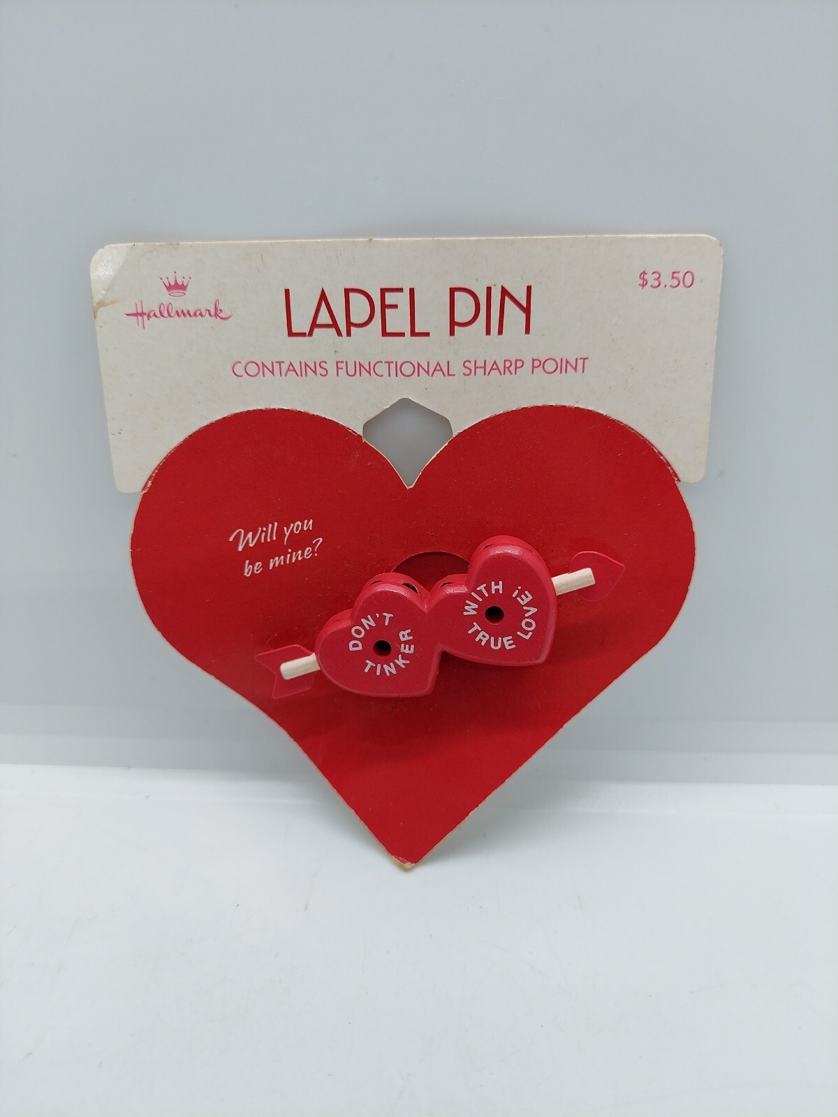 HALLMARK VALENTINE TINKER TOY HEARTS BE MINE Lapel Pin Original Cardboard Back
