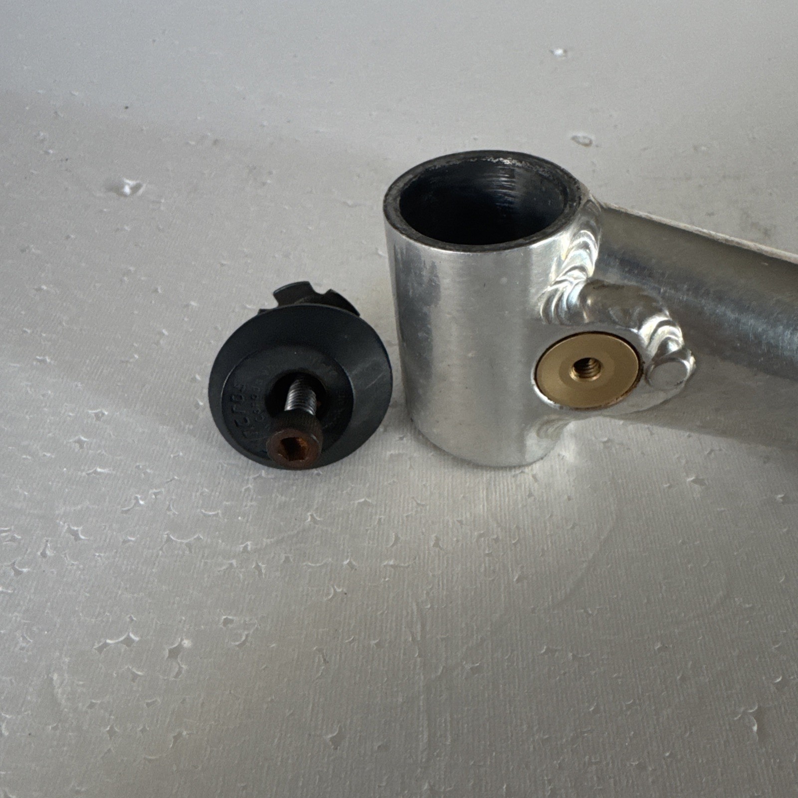 Syncros Cattleprod Stem 1-1/8” x 24.3” Silver