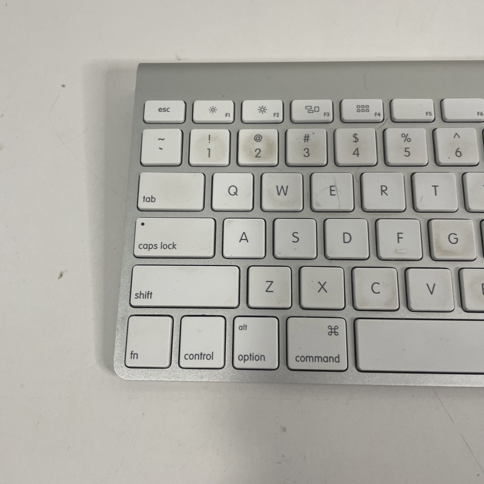 Apple Wireless Keyboard A1314 w/ Launchpad Button – Tested