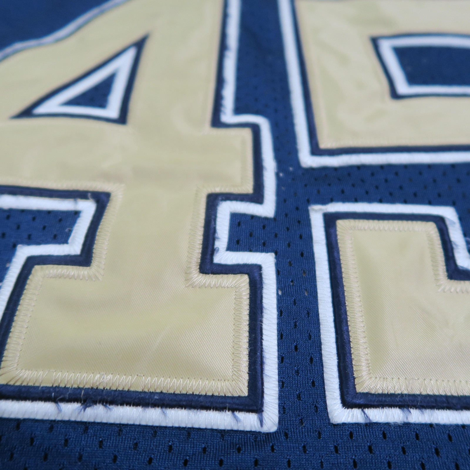 Vintage Georgia Tech Yellow Jackets Jersey Men Large NCAA Football Colosseum #45