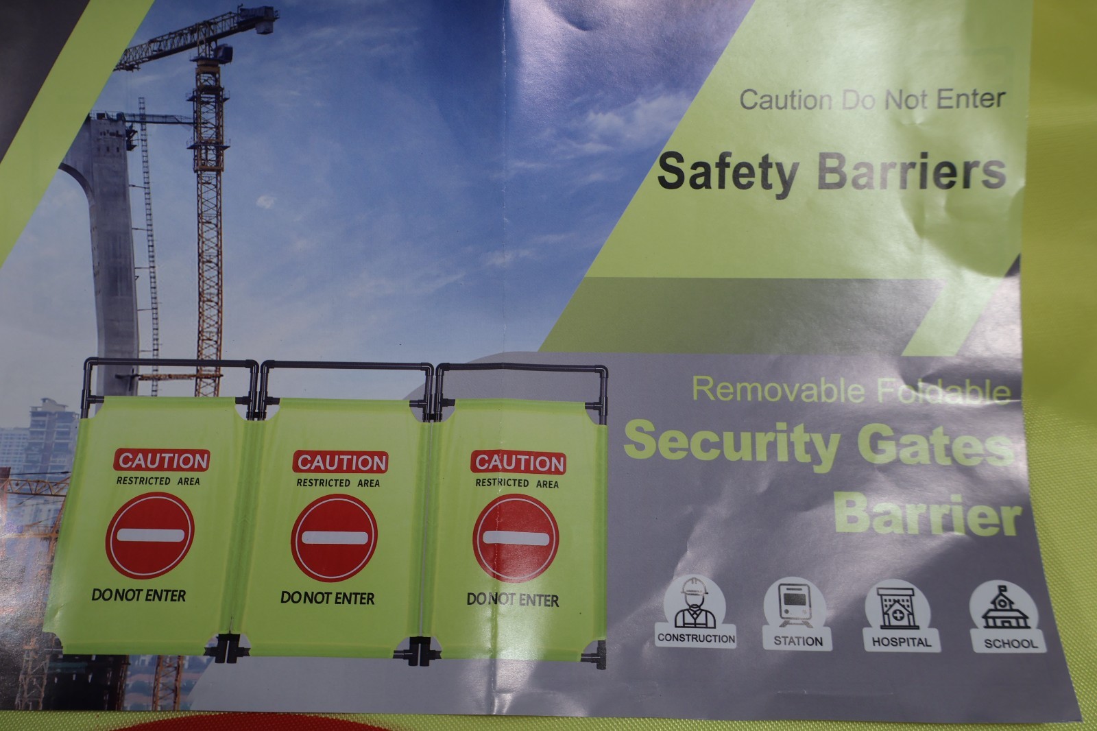 4-Panel Removable Foldable Security Gate Safety Barrier "Caution Do Not Enter"