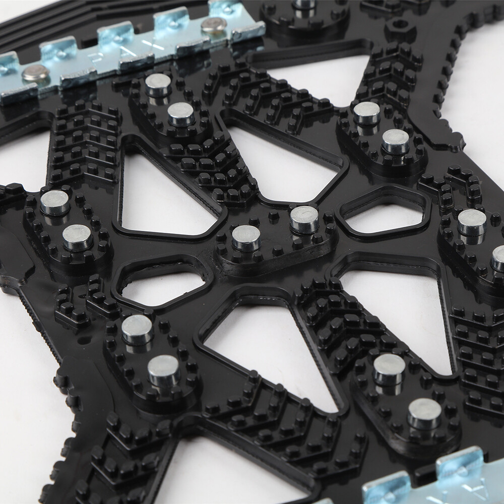 Tire Chains Snow Chain for Car/SUV/Pickup Trucks Adjustable Universal Emergency
