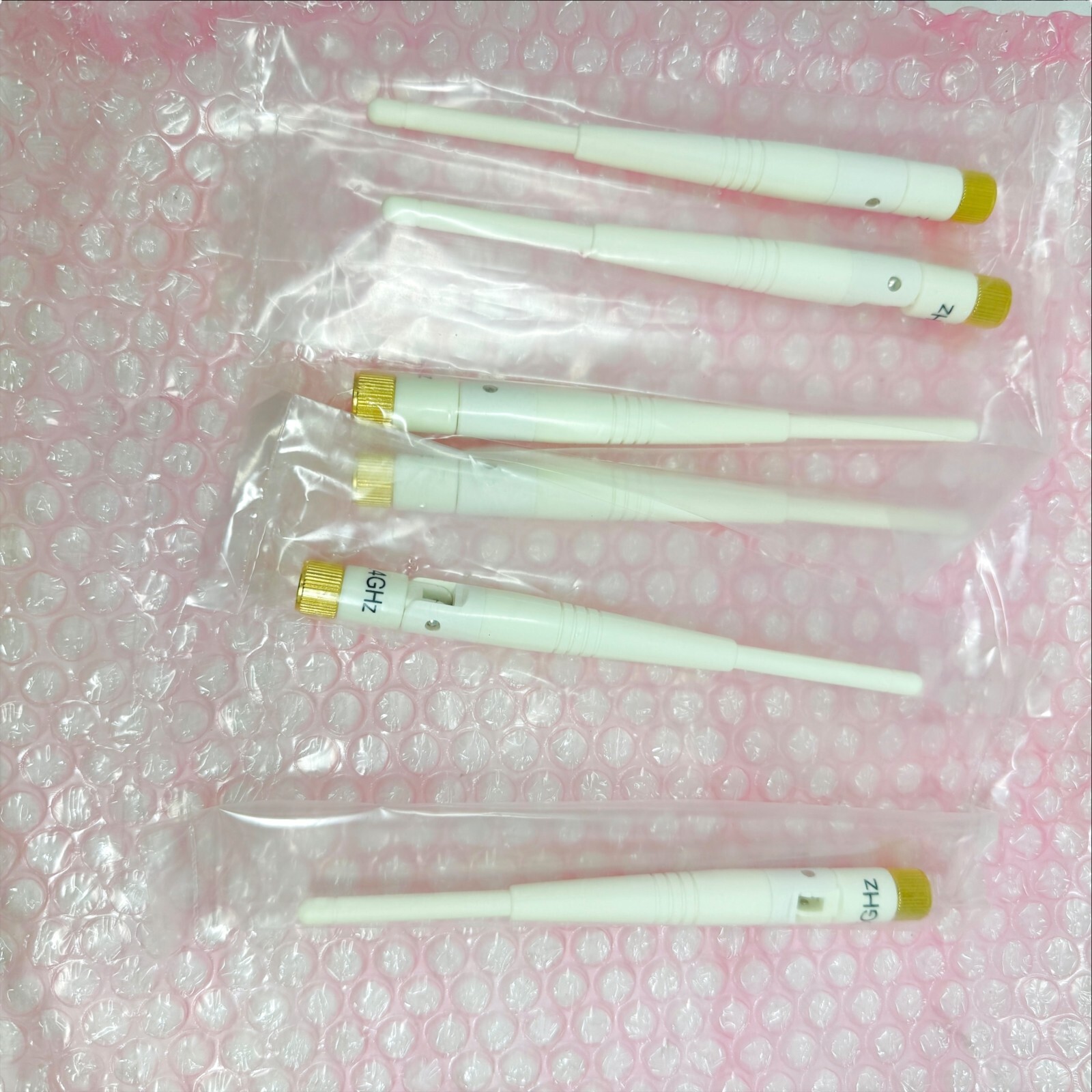 Adtran 1700939F1 Access Point Antenna Bundle Omnidirec 3x 2.4G and 3x 5G, 6 pcs