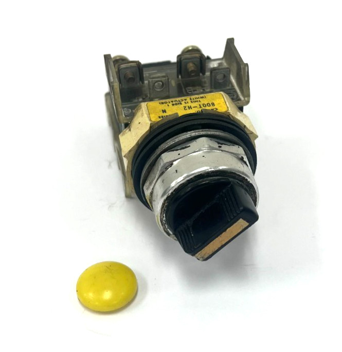 ALLEN BRADLEY 800T-H2 SELECTOR SWITCH NEMA 4/13 SER N 30.5MM 2 POSITION