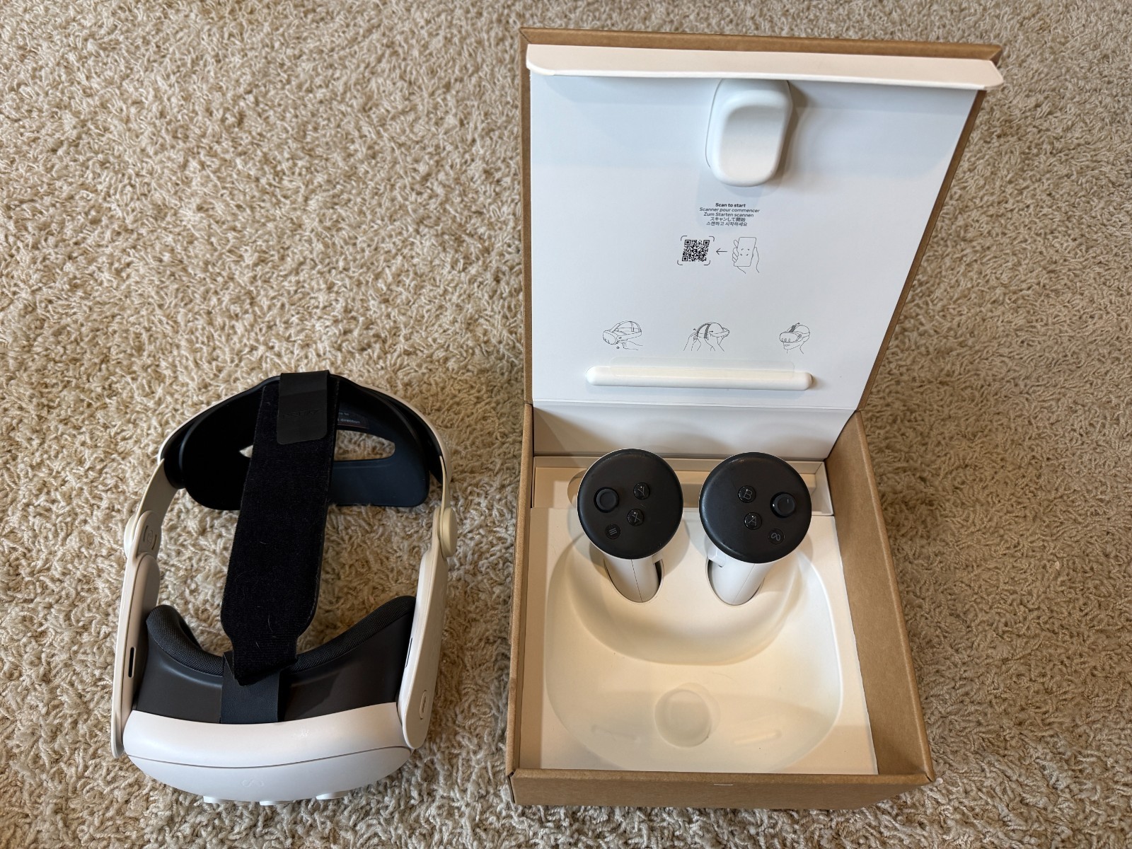 Meta Quest 3 128GB VR Headset & Premium Head Strap