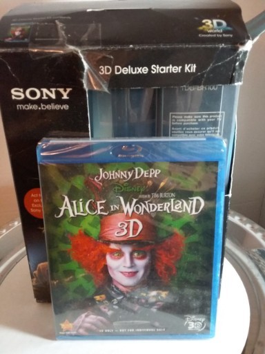 Vintage SONY 3D Alice In Wonderland Blu-Ray 3D Movie Deluxe Starter Kit SEALED