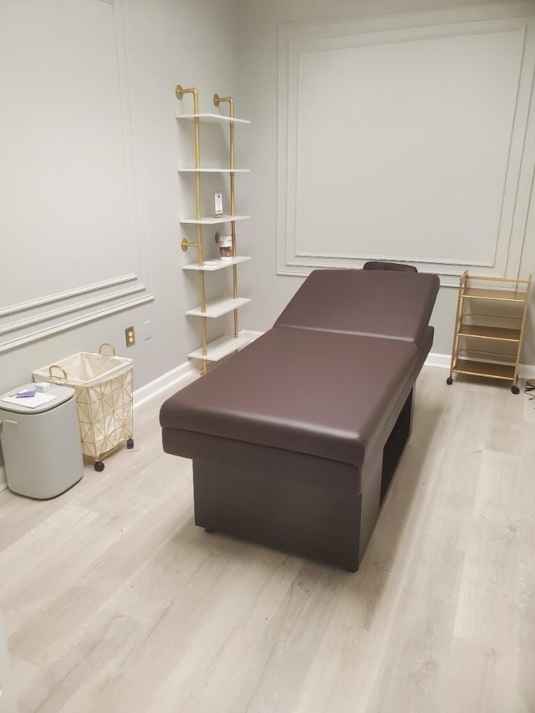 Massage Bed