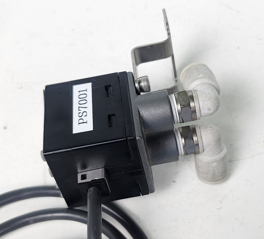 OMRON pressure sensor E8Y-A2C-R