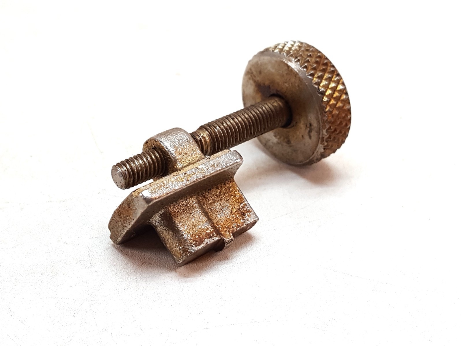 4141 Stanley No. 220; Frog & Screw