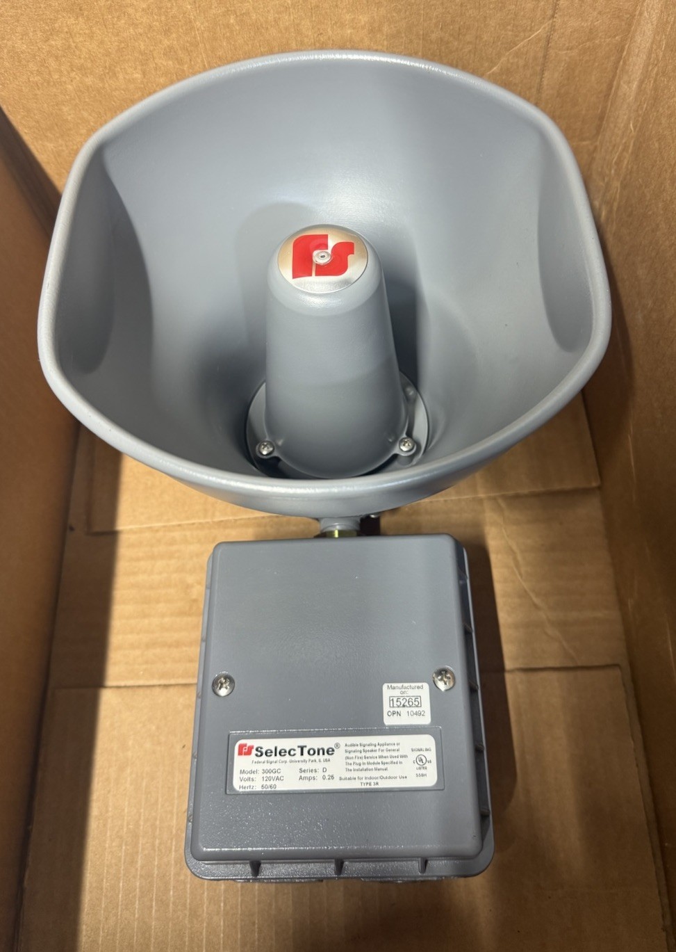 Federal Signal 300GC-120 SelecTone Signaling Horn Speaker  120VAC