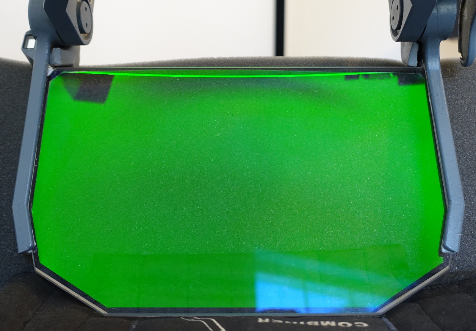 Collins Flight Dynamics HUD Combiner Unit – For Boeing 727