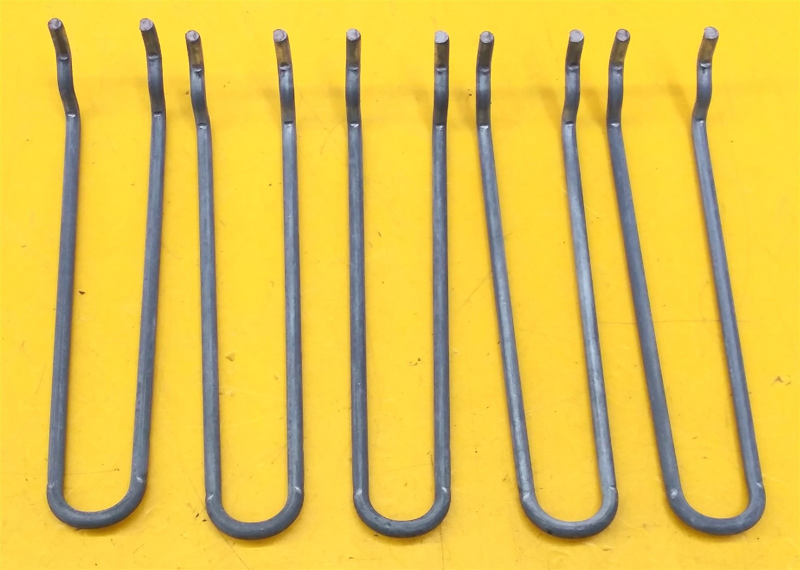 ⭐️⭐️⭐️⭐️⭐️ *Lot of 5* Metal 4" Display Slatwall / Slotwall Loop Hooks