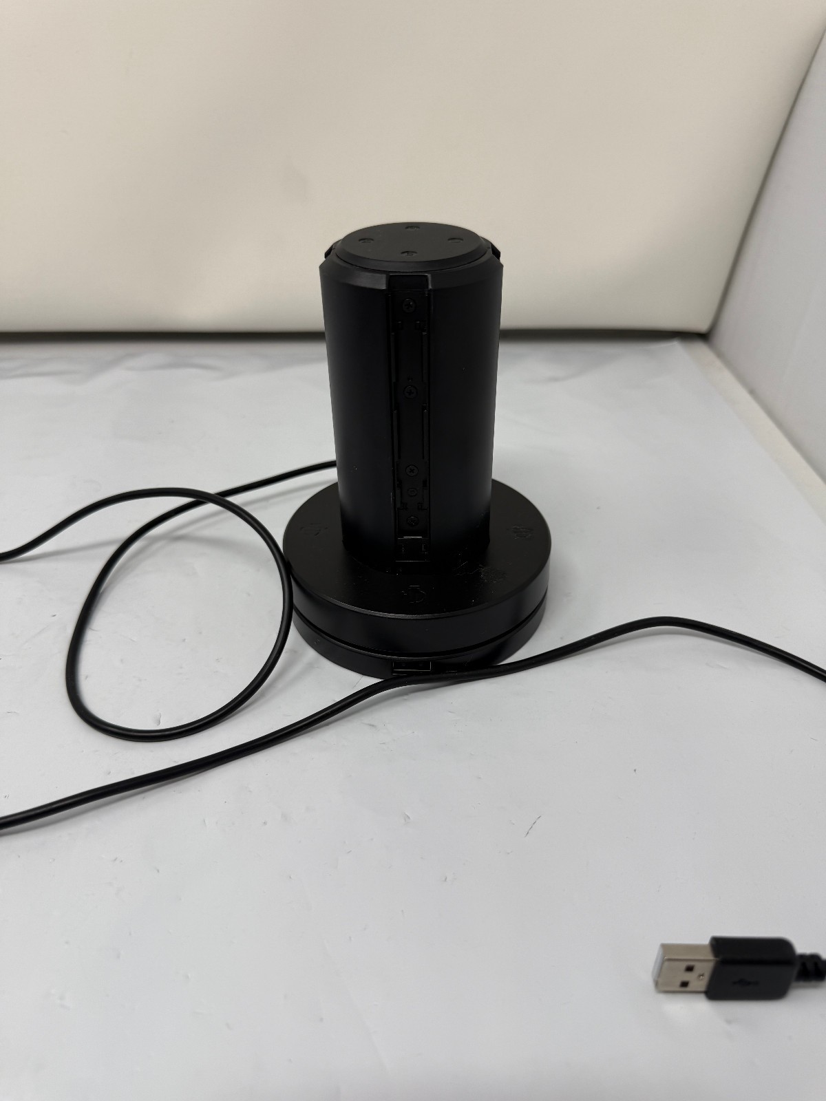 Rocketfish™ Joy-Con Charge Dock Station Nintendo Switch Charges 4 Joy-cons