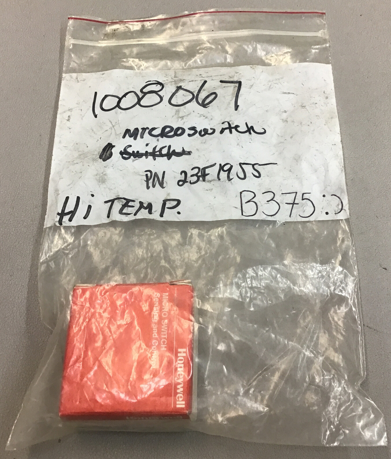 PYB0100 HONEYWELL MICROSWITCH (b375)
