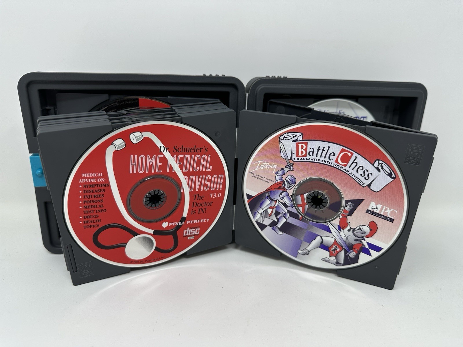 Microsoft Jumpstart, War Birds, Battle Chess LOT Of 12 Games/Software + CASE VTG