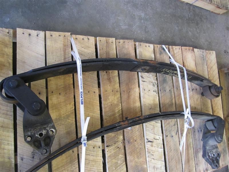Replaces 1999 FREIGHTLINER ARGOSY 101 FRONT LEAF SPRING ,  MD