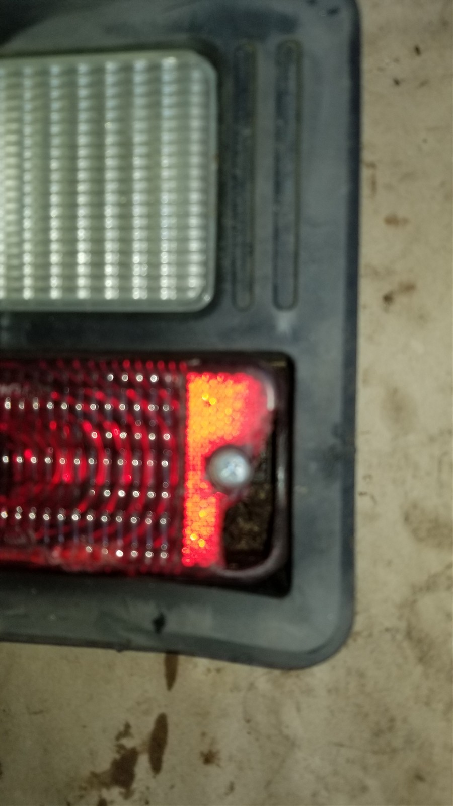 Bobcat 6670284 rear door tail light assembly