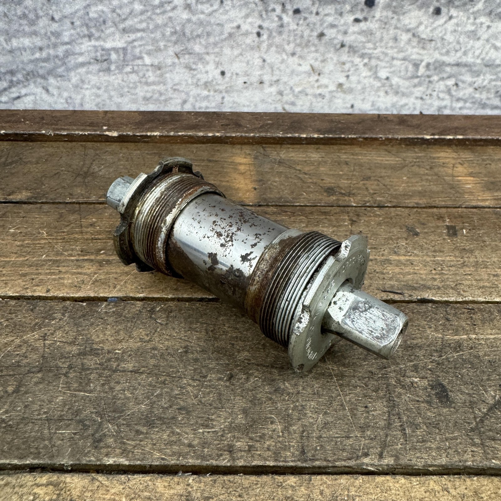 Vintage Campagnolo Mirage Bottom Bracket 68mm 111mm 1.370x24 BSA ISO English